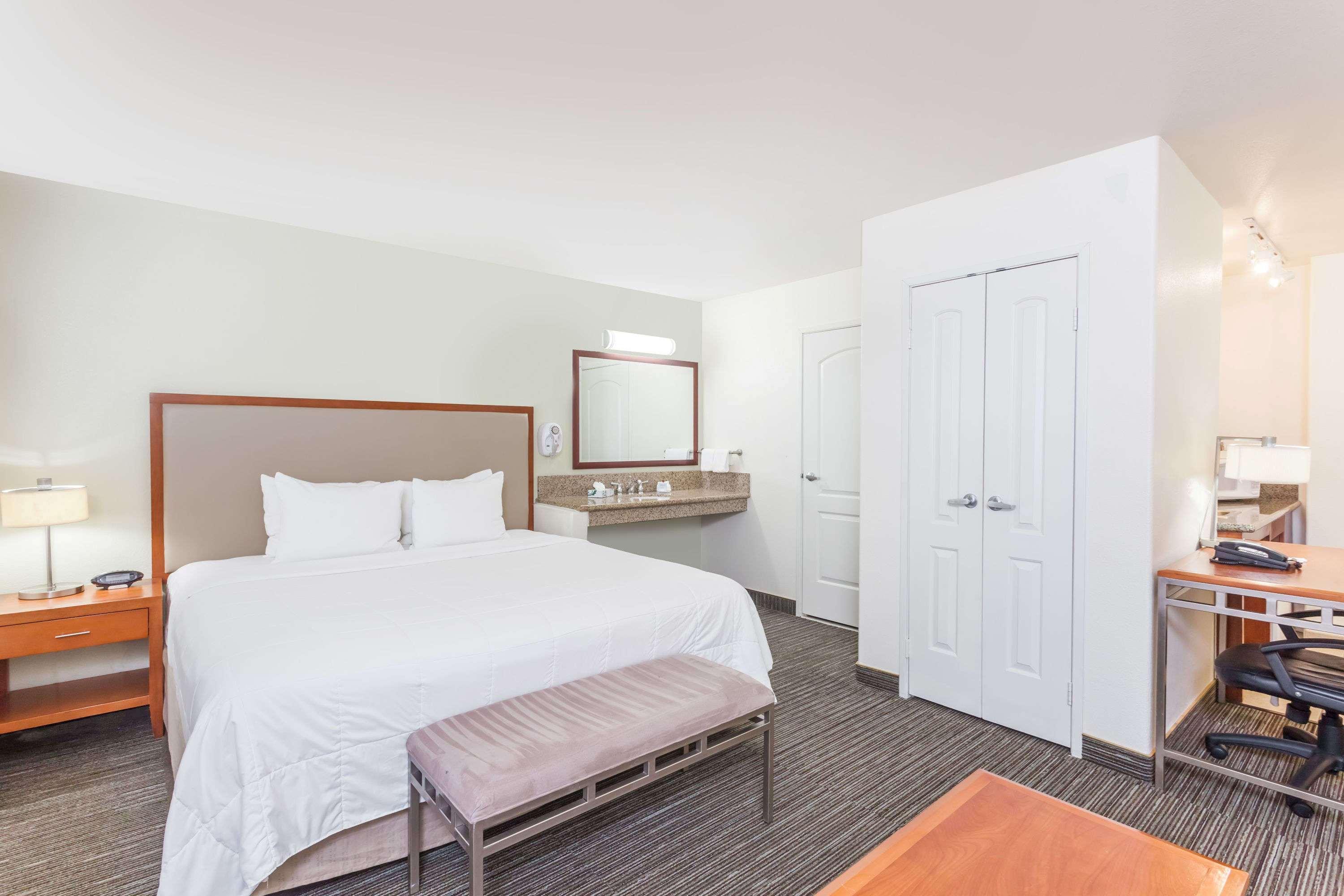 Hawthorn Suites Victorville Buitenkant foto